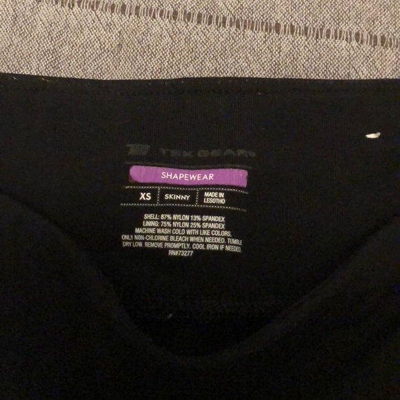 TekGear Highwaist Black Legging Sz XS - Picture 2 of 4